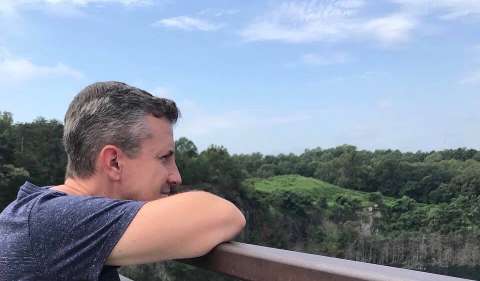 0261C41B-5F6D-48A4-A6BE-4162FA954DB8